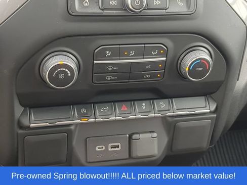 Used 2022 Chevrolet Silverado 1500 Custom Trail Boss AWD/4WD image 31