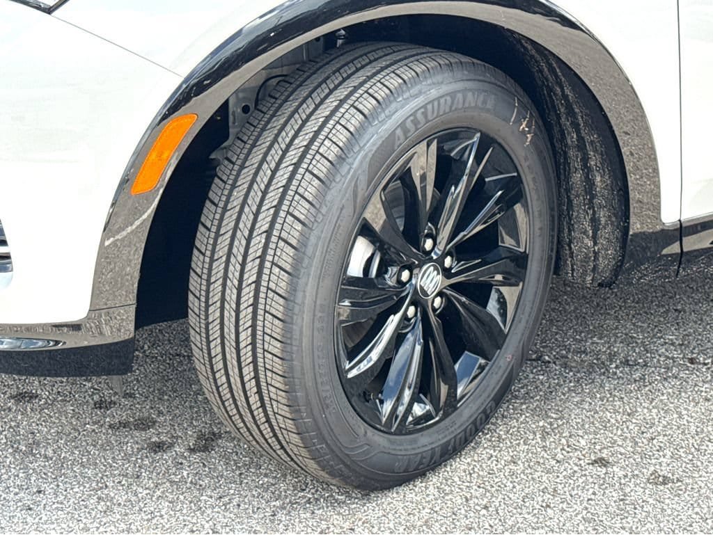 New 2026 Buick Envista Sport Touring w/ Convenience I Package FWD image 24