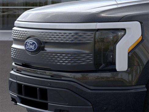 New 2024 Ford F150 Lightning Flash image 17