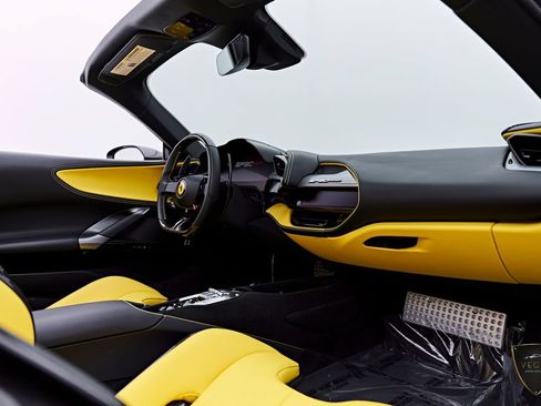 Used 2024 Ferrari SF90 Spider AWD/4WD image 59