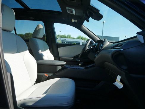 Used 2025 Lexus TX 350 AWD image 10