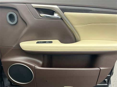 Used 2020 Lexus RX 350 FWD w/ Luxury Package image 28