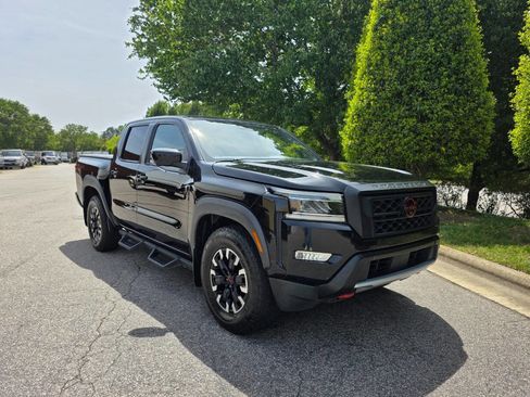 Used 2022 Nissan Frontier Pro-X image 9