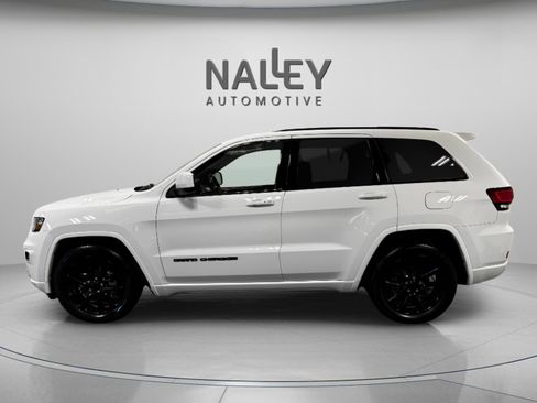 Used 2021 Jeep Grand Cherokee Laredo X image 1