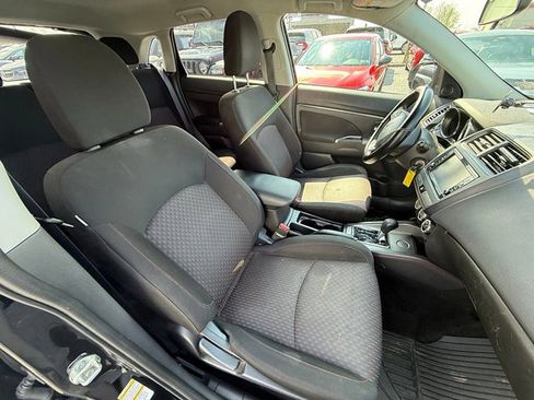 Used 2019 Mitsubishi Outlander Sport LE FWD image 22