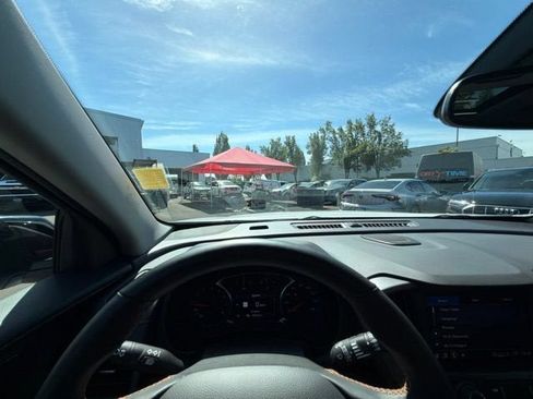 Used 2024 GMC Terrain AT4 w/ Infotainment Package II AWD/4WD image 17