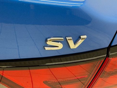 Used 2024 Nissan Sentra SV FWD image 31
