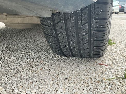 Used 2018 Ford Fusion SE w/ Fusion SE Technology Package image 45