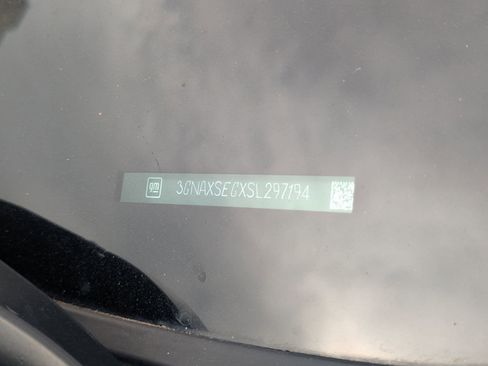 Used 2025 Chevrolet Equinox ACTIV w/ Safety and Technology Package image 10