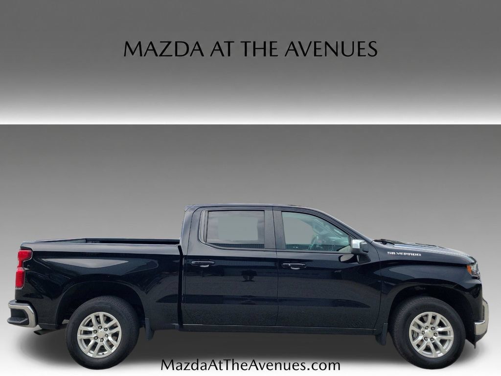 Used 2020 Chevrolet Silverado 1500 LT w/ All-Star Edition RWD image 17