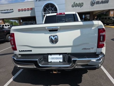 Used 2022 RAM 3500 Laramie AWD/4WD image 12