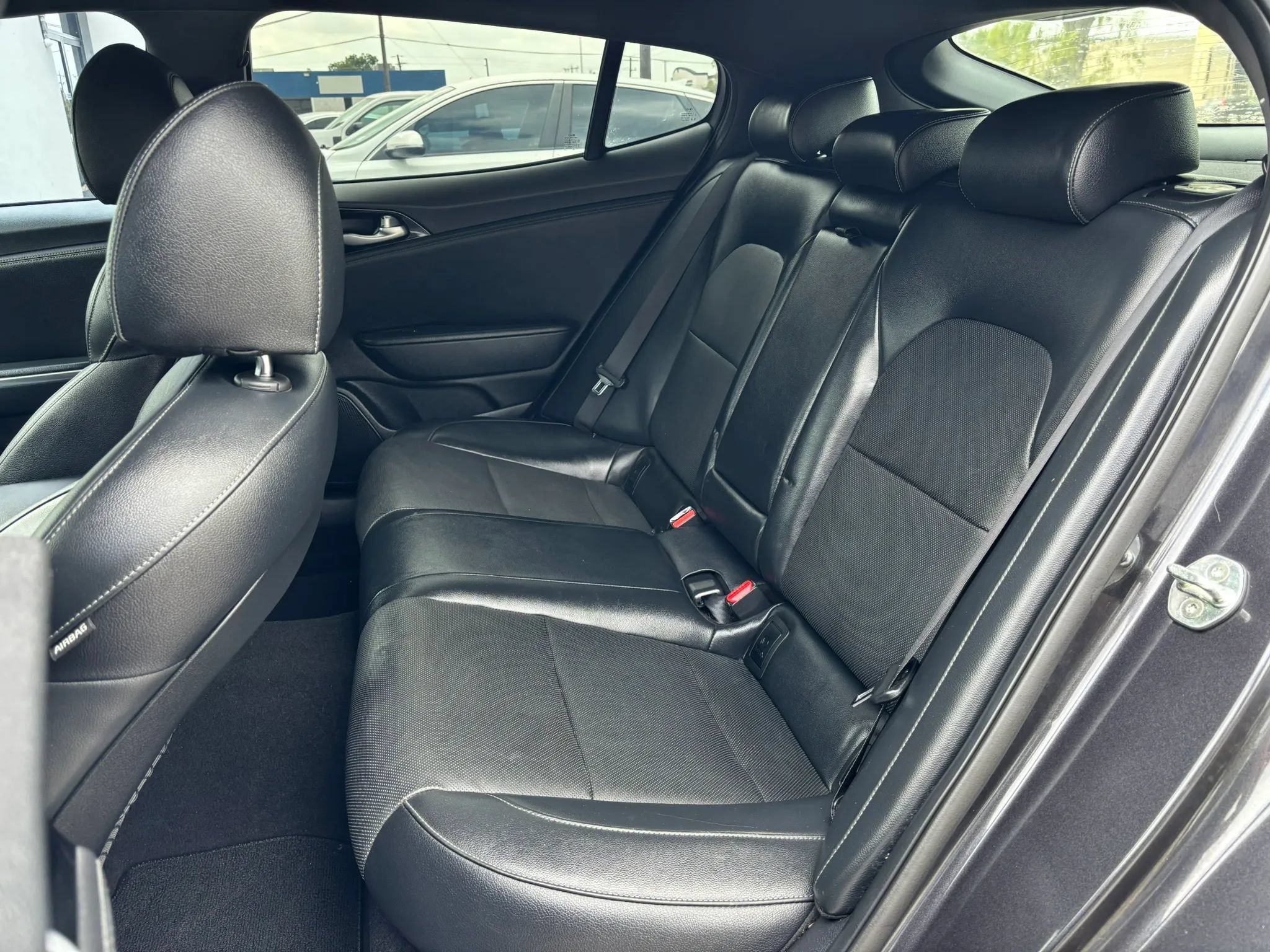 Used 2021 Kia Stinger GT-Line RWD image 54