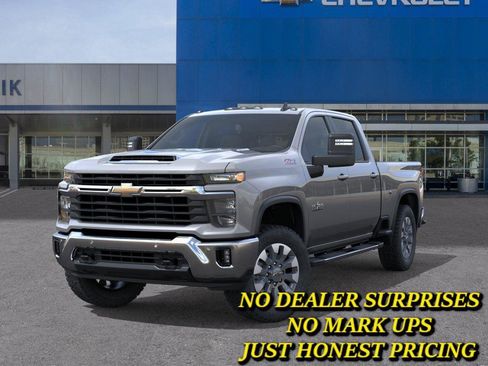 New 2026 Chevrolet Silverado 2500 LT w/ Texas Edition AWD/4WD image 6