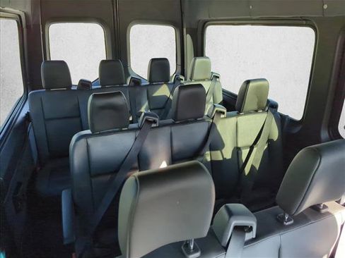 Used 2019 Mercedes-Benz Sprinter 2500 image 24