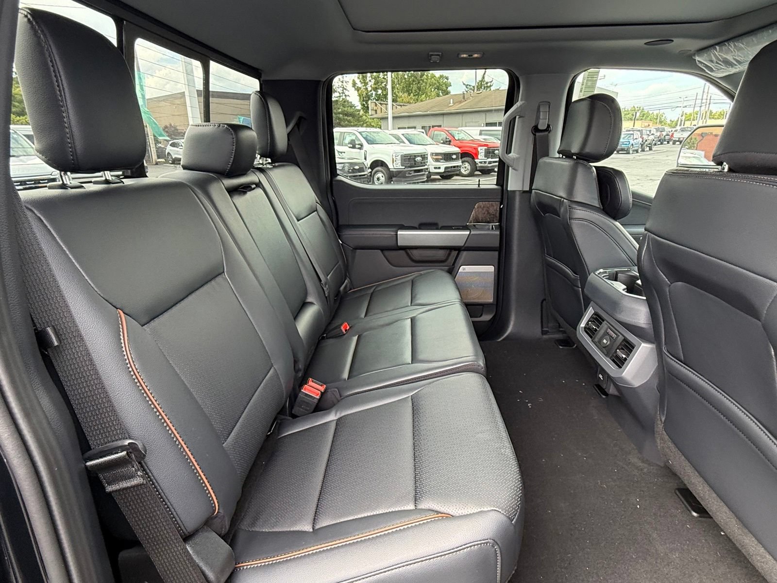 New 2026 Ford F350 Lariat w/ Lariat Ultimate Package AWD/4WD image 18