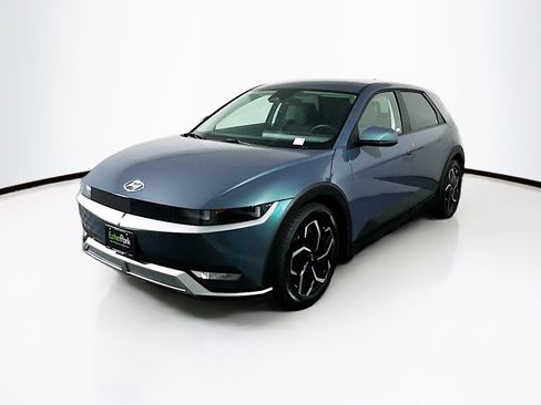 Used 2023 Hyundai Ioniq 5 SEL image 3