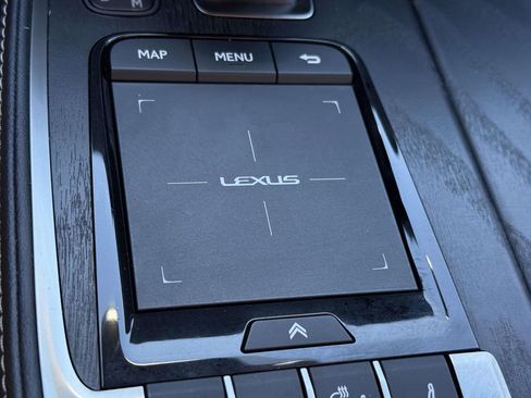 Used 2021 Lexus LS 500 AWD image 22