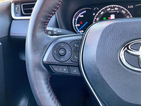 Used 2023 Toyota RAV4 SE image 23