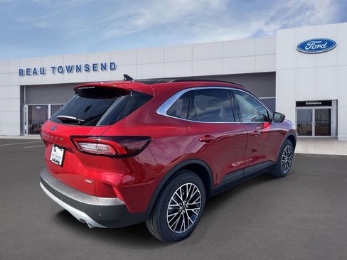 New 2026 Ford Escape SE w/ PHEV Premium Package image 2