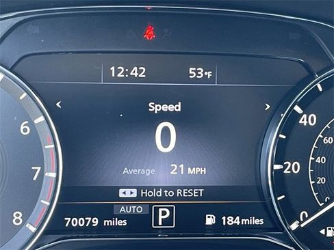 Used 2023 INFINITI QX80 Luxe w/ Cargo Package image 16