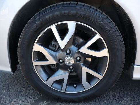 Used 2015 Nissan Versa Note SR w/ SR Convenience Package image 40