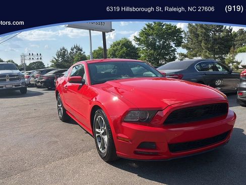 Used 2013 Ford Mustang Premium RWD image 1