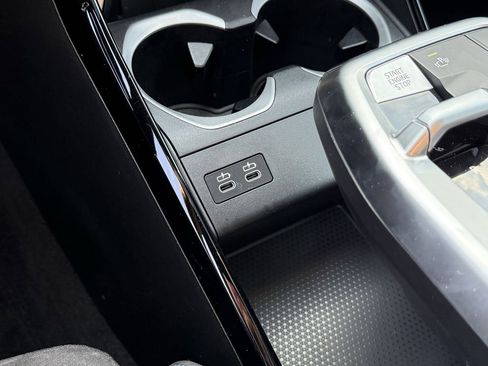 Used 2025 BMW X1 xDrive28i w/ M Sport Package image 30