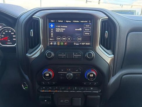 Used 2021 Chevrolet Silverado 1500 High Country w/ Technology Package AWD/4WD image 35