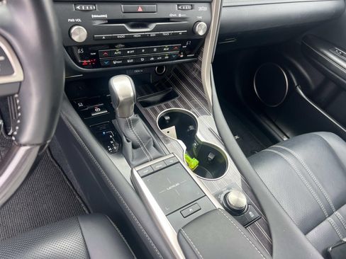 Used 2022 Lexus RX 350L Luxury w/ Accessory Package (Z1) image 30