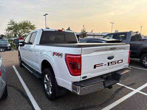 Used 2022 Ford F150 XLT w/ Equipment Group 302A High AWD/4WD image 4