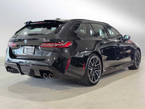 New 2026 BMW M5 Touring AWD/4WD image 3