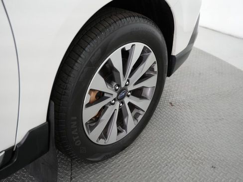 Used 2018 Subaru Outback 2.5i Touring AWD/4WD image 59
