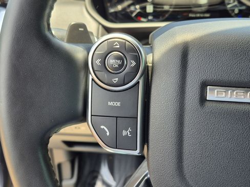 Used 2018 Land Rover Discovery HSE Luxury AWD/4WD image 31