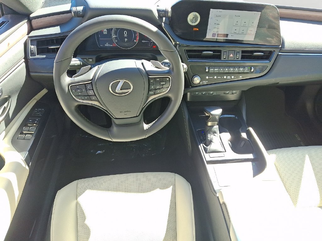 Used 2023 Lexus ES 250 w/ Premium Package AWD/4WD image 13