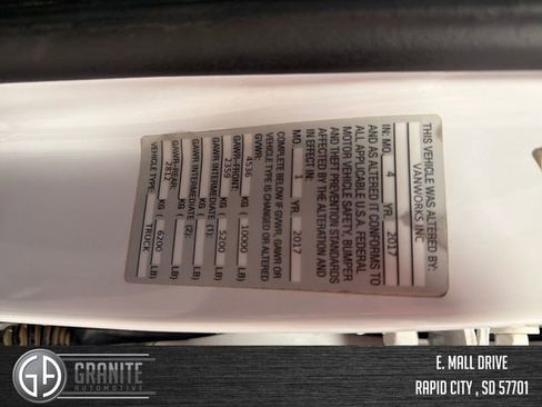 Used 2017 GMC Sierra 2500 SLT w/ Duramax Plus Package image 30