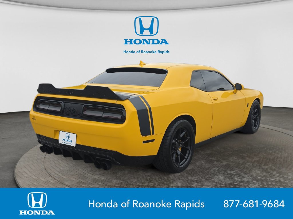 Used 2018 Dodge Challenger R/T Scat Pack w/ Dynamics Package RWD image 5