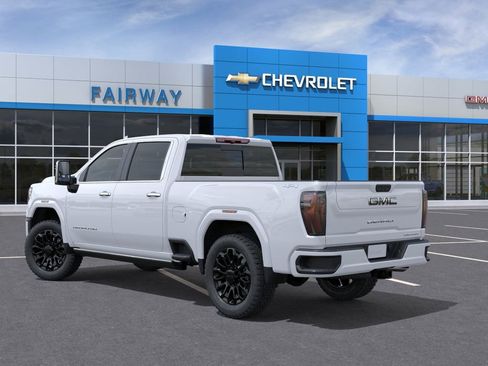 New 2026 GMC Sierra 2500 Denali Ultimate w/ LPO, Black Badging Package image 3