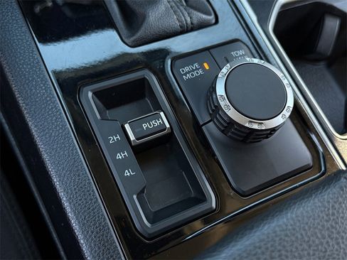 Used 2022 Toyota Tundra SR5 image 21