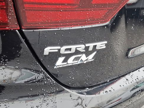 Used 2023 Kia Forte GT-Line w/ GT-Line Premium Package image 29