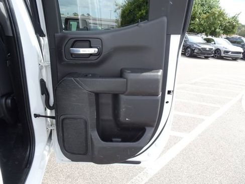 Used 2021 GMC Sierra 1500 2WD Double Cab w/ Convenience Package image 18