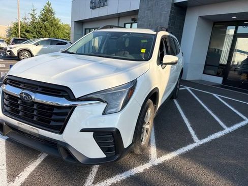 Used 2023 Subaru Ascent Premium w/ Convenience Package AWD/4WD image 3