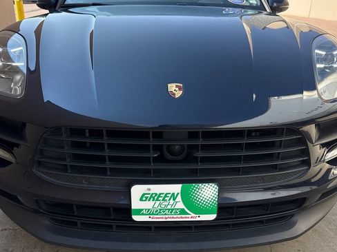 Used 2019 Porsche Macan AWD/4WD image 12