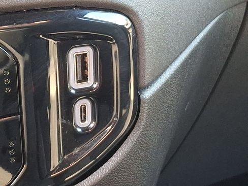 Used 2023 Chevrolet Silverado 1500 LT AWD/4WD image 26