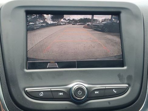 Certified 2024 Chevrolet Equinox LS w/ LS Convenience Package image 23