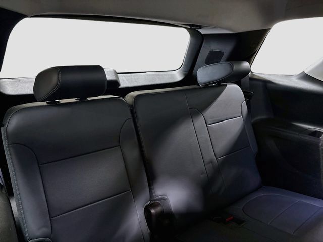 Used 2019 Chevrolet Traverse LT w/ LT Premium Package AWD/4WD image 23