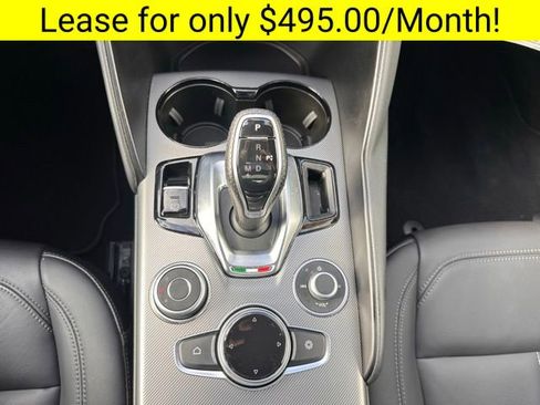 Used 2025 Alfa Romeo Giulia AWD w/ Driving Assist Package image 17