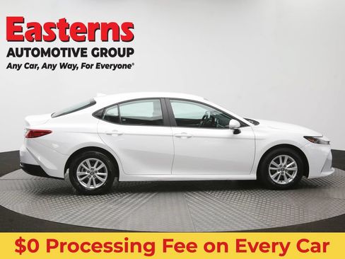 Used 2025 Toyota Camry LE FWD image 44