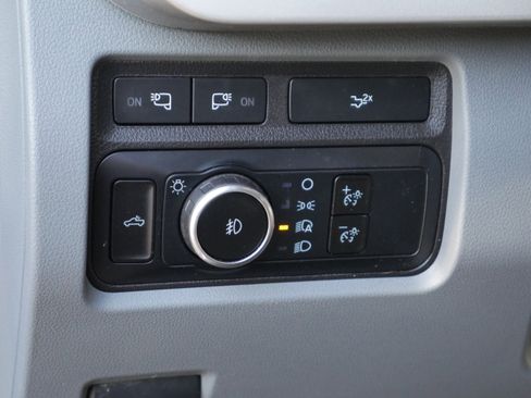 Certified 2024 Ford F250 XLT w/ XLT Premium Package image 5