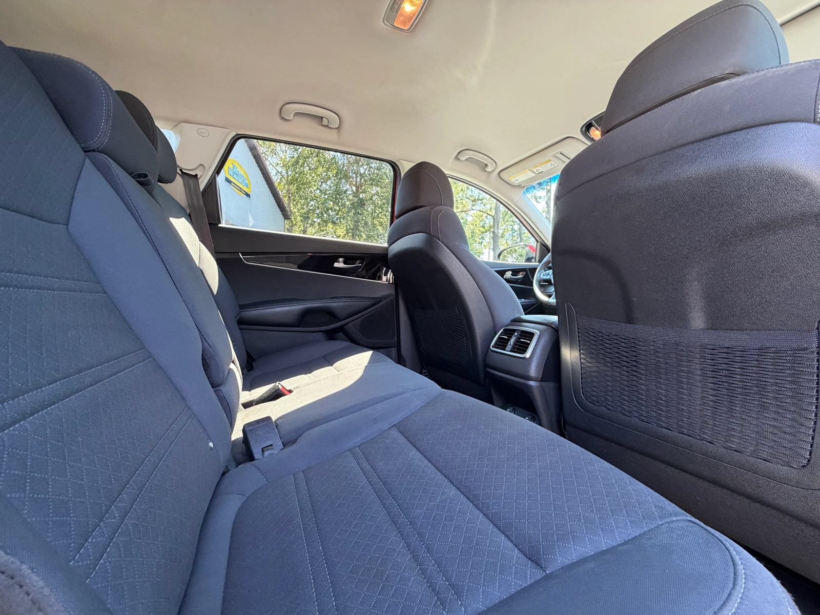 Used 2017 Kia Sorento FWD image 25