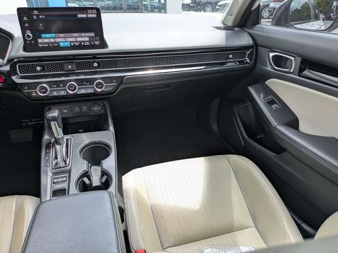 Certified 2022 Honda Civic Touring image 23